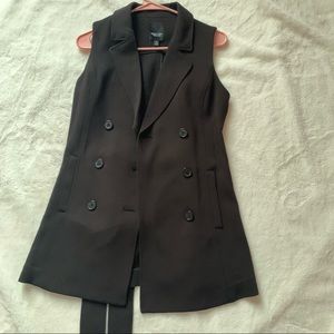 Vera Wang vest